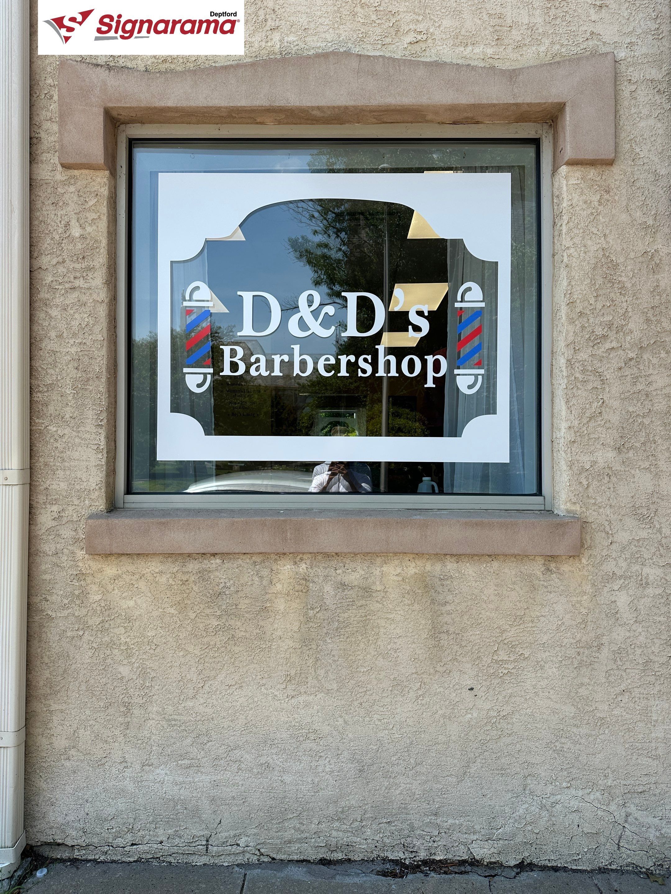 Custom Window Graphics in Woodbury