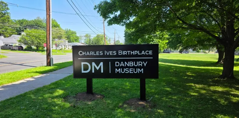 Outdoor Sign Materials for Danbury Businesses Facing Connecticut Weather