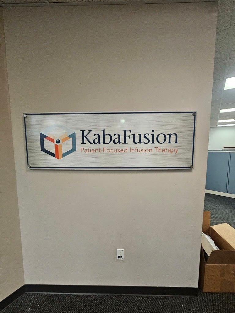 How Aluminum Prints Help Healthcare Administrators Create Patient‑Centered, High‑Performing Offices in Redmond