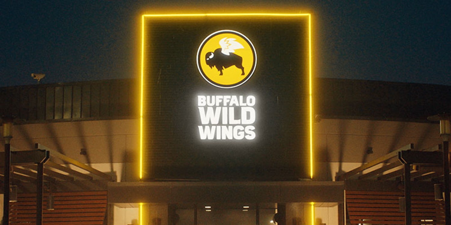 Buffalo Wild Wings soars to new heights in Piscataway