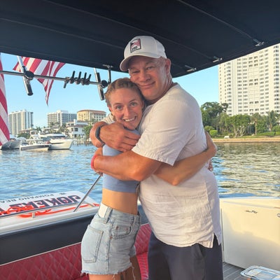 https://cdn.gorilladash.com/images/media/22055652/fully-promoted-usa-aquaholics-florida-charter-boat-square-6a514fb10d713.jpeg?auto=webp&crop=1%3A1%2Csmart&width=400
