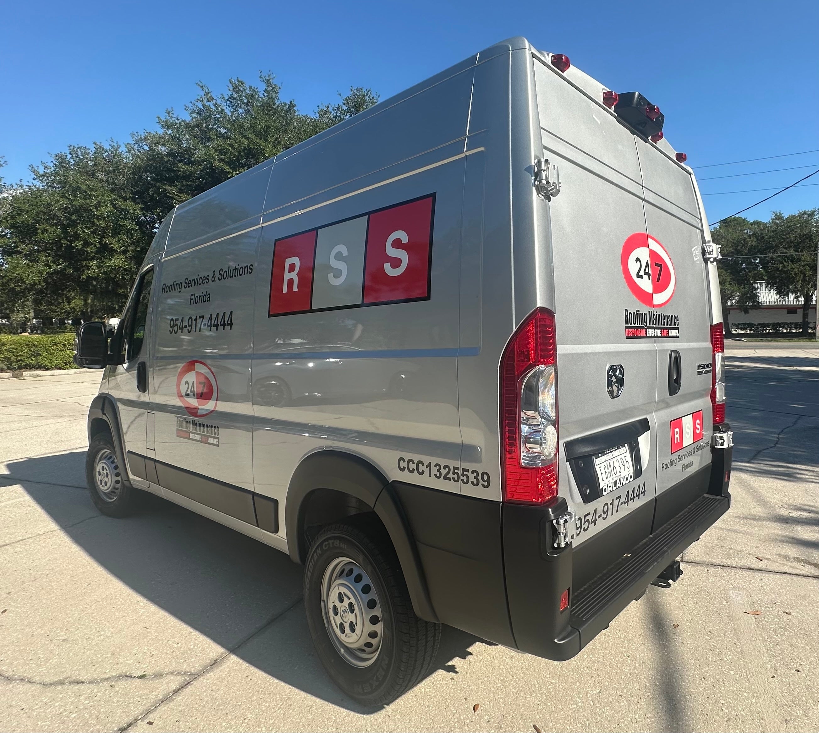 Custom Fleet Graphics for Roofing Services & Solutions Florida
