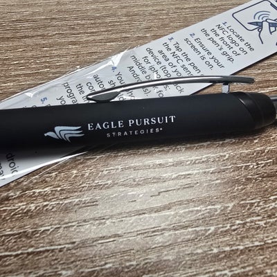 https://cdn.gorilladash.com/images/media/22080456/fully-promoted-usa-pen-pic-square-6a5e5bf49d876.jpg?auto=webp&crop=1%3A1%2Csmart&width=400