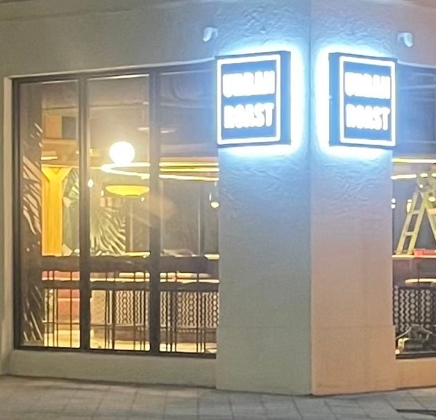 Illuminated Signs with Front Lighting, Back Lighting, and Edge Lighting
