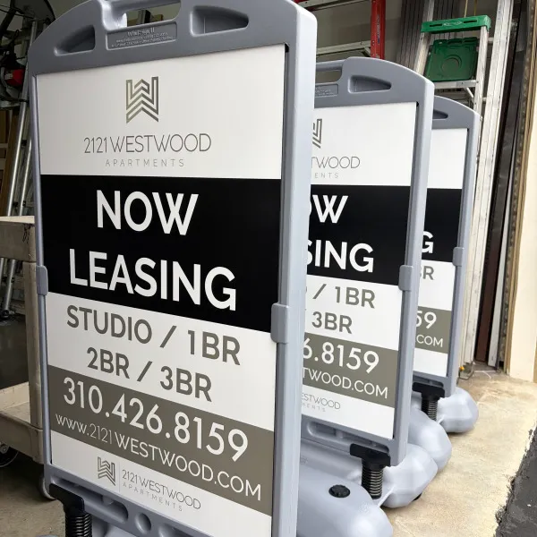 standing signs