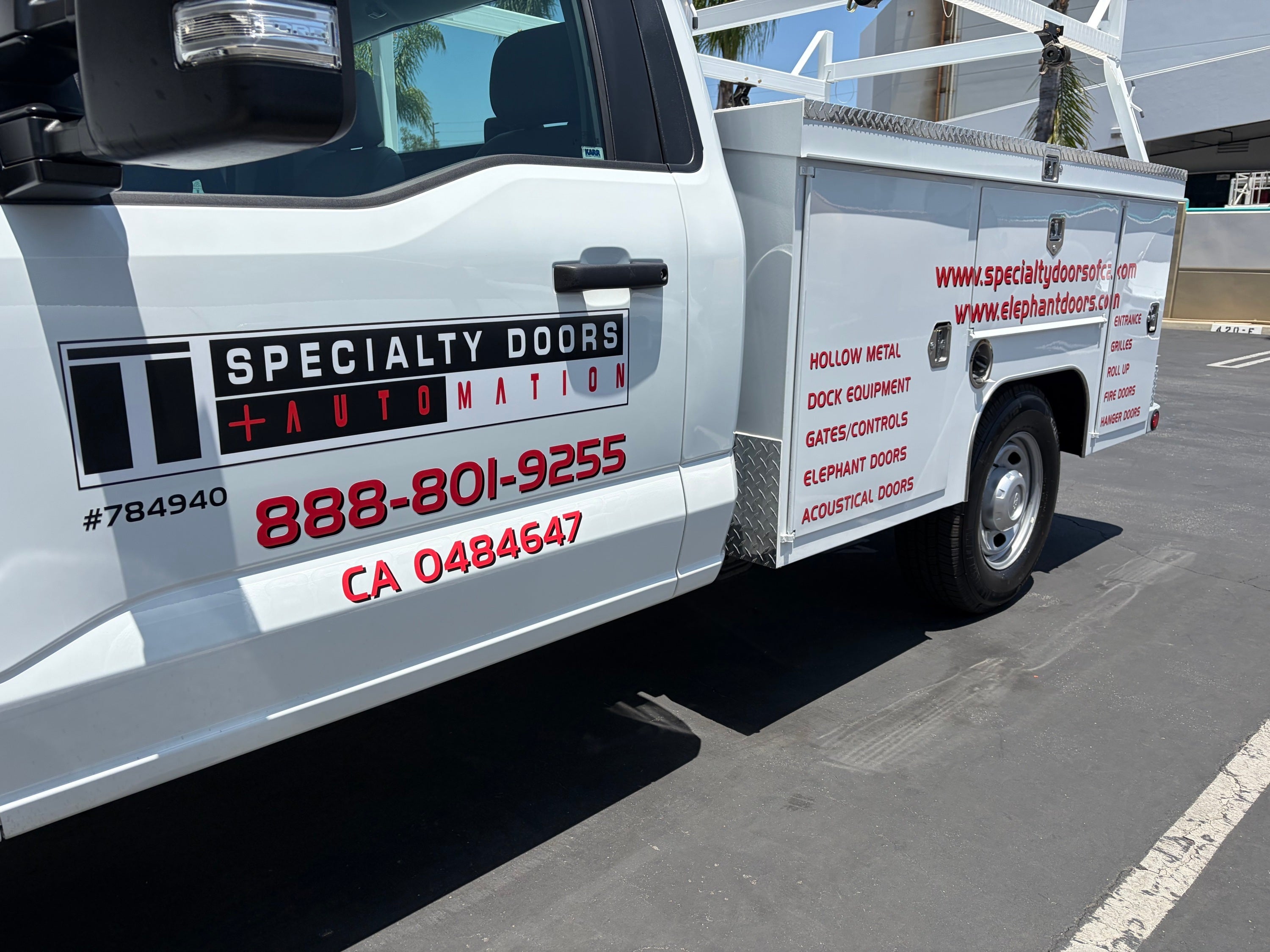 Custom Vehicle Decals in Los Angeles | Signarama LAX
