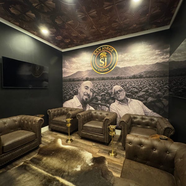 Smoky Justice Cigar Lounge_Wall Mural1