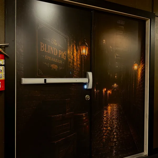 Smoky Justice Cigar Lounge_Door Graphic_BlindPig_Wall Mural2
