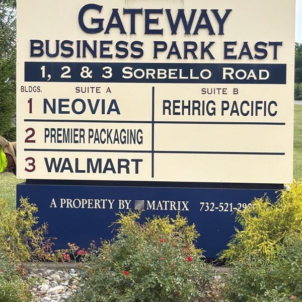 Monument sign in Pedricktown