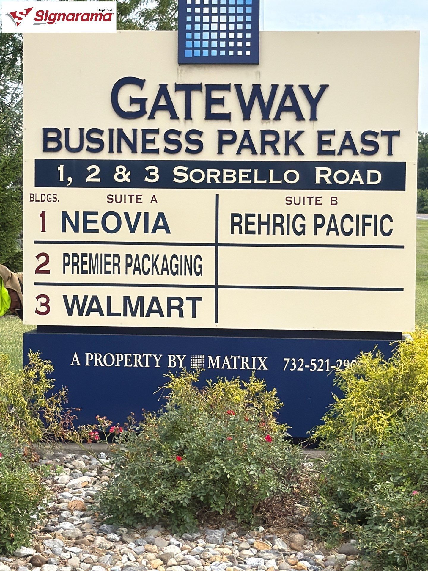 Monument sign in Pedricktown