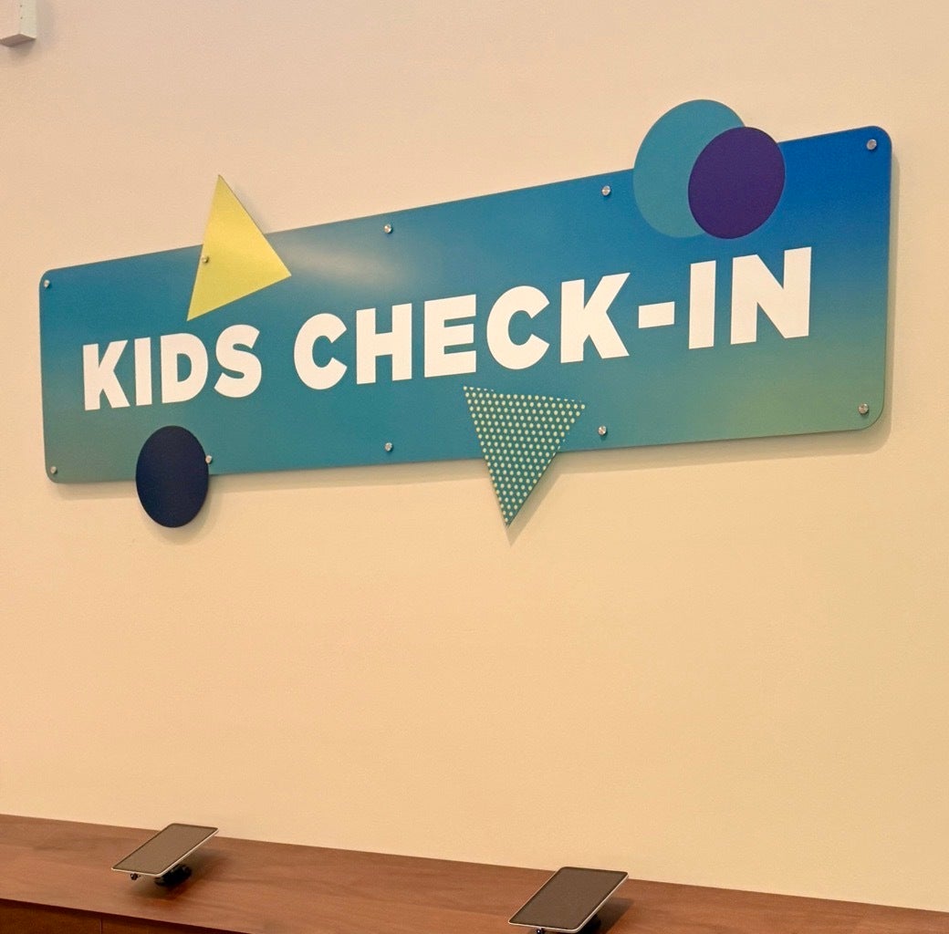 Custom-Shaped Signs in Redmond: Elevate Your Brand with Signarama