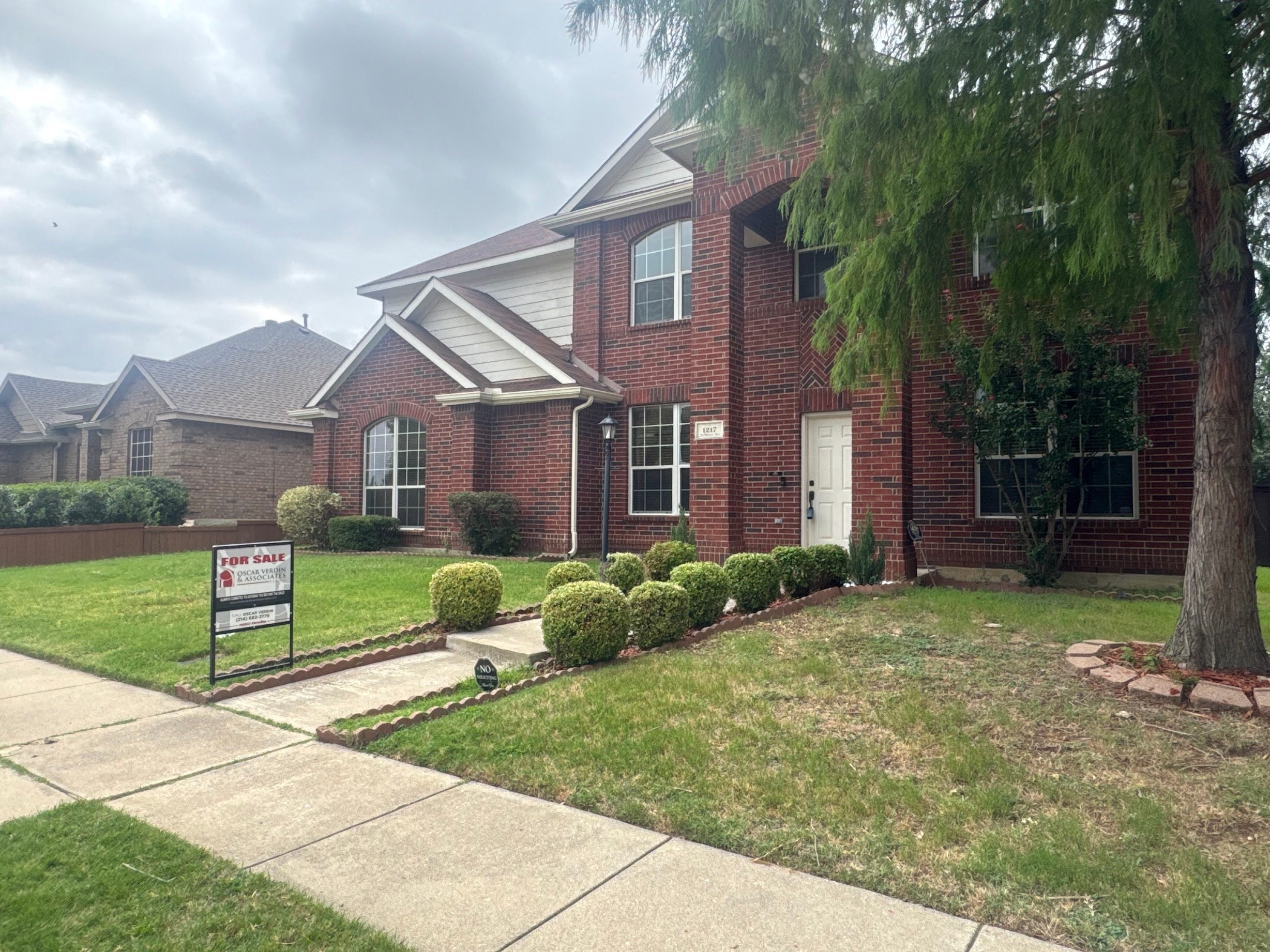 Custom Realtor Sign for Oscar Verdin & Associates Realty