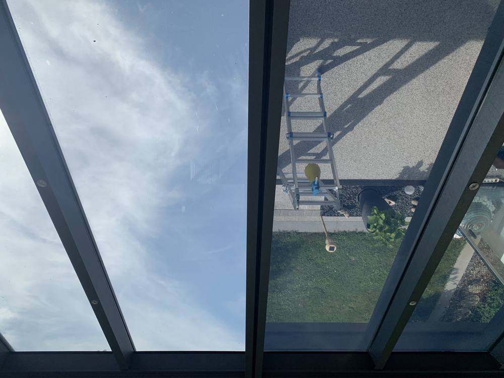 Sonnenschutzfolie auf einem Glasdach
