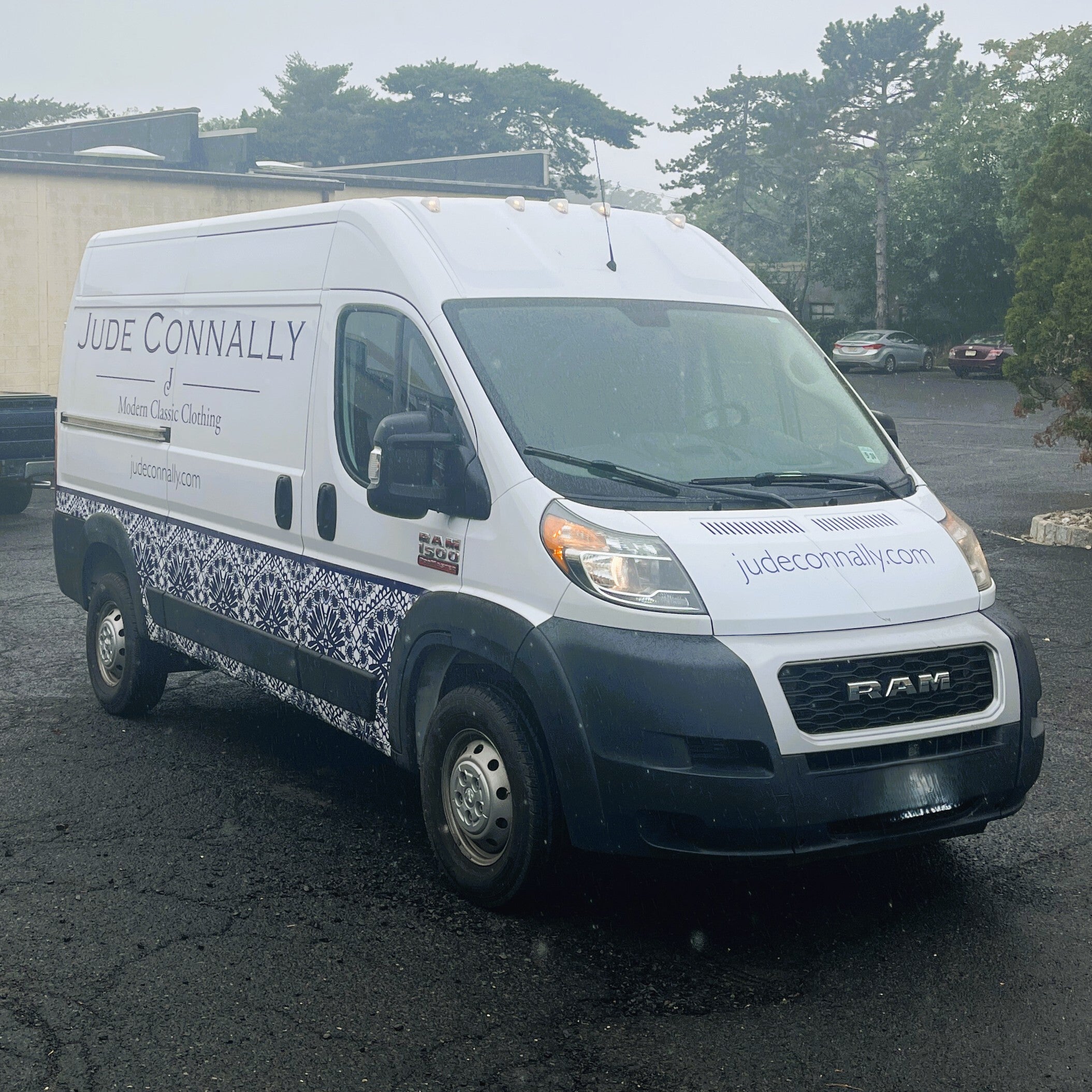 Vehicle Graphics are Fashionable