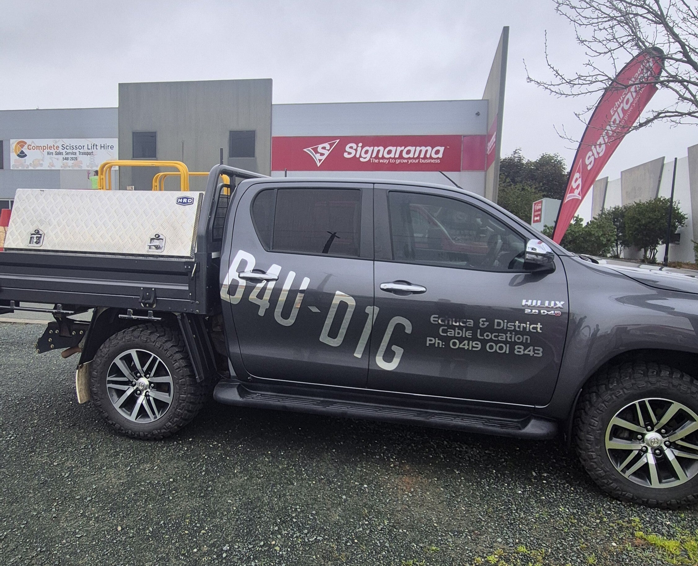 Stand Out on the Road with Custom Vehicle Lettering