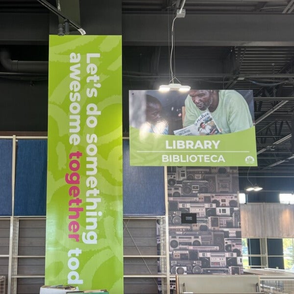 Signarama Ankeny Helps Many Hands Thrift Market Welcome Shoppers to Its New Jordan Creek Location