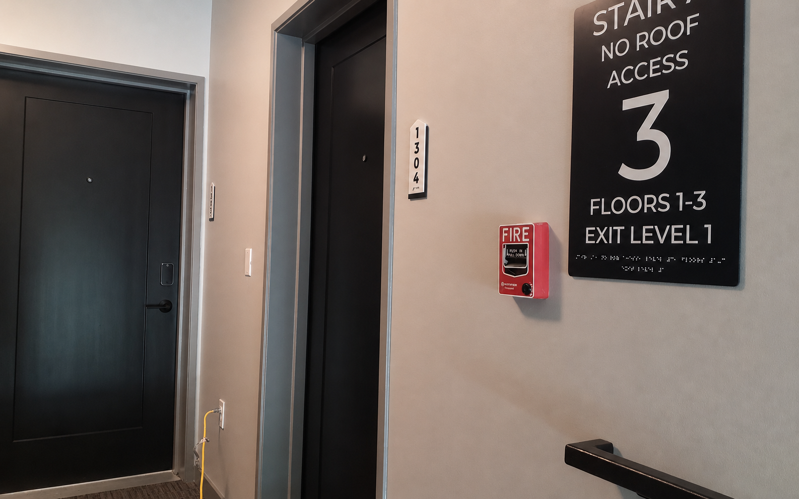 Apartment & Property Management Signage | The Apartments at Plymouth Walk
