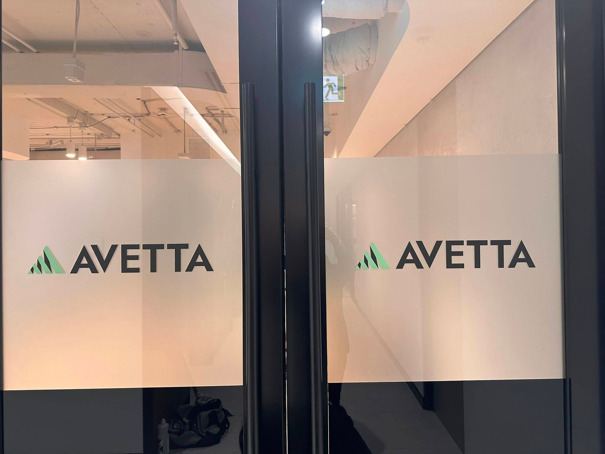 Avetta office decals installation