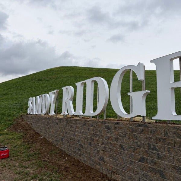 Signarama Rivercities Helps Welcome a New Era of Racing at Sandy Ridge Horse Track in Ashland, KY