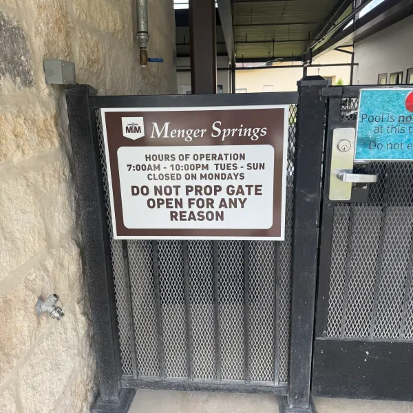 Menger_Do Not Prop Gate