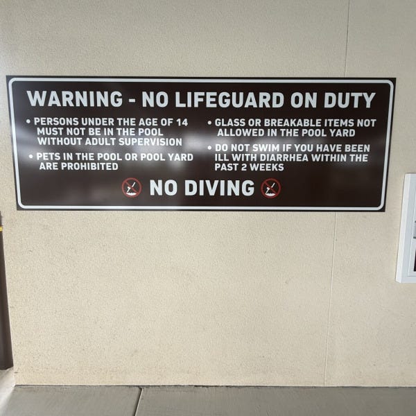 Menger_Warning No Lifeguard