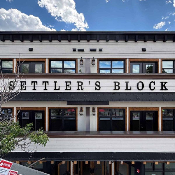 Settler's Block Signage