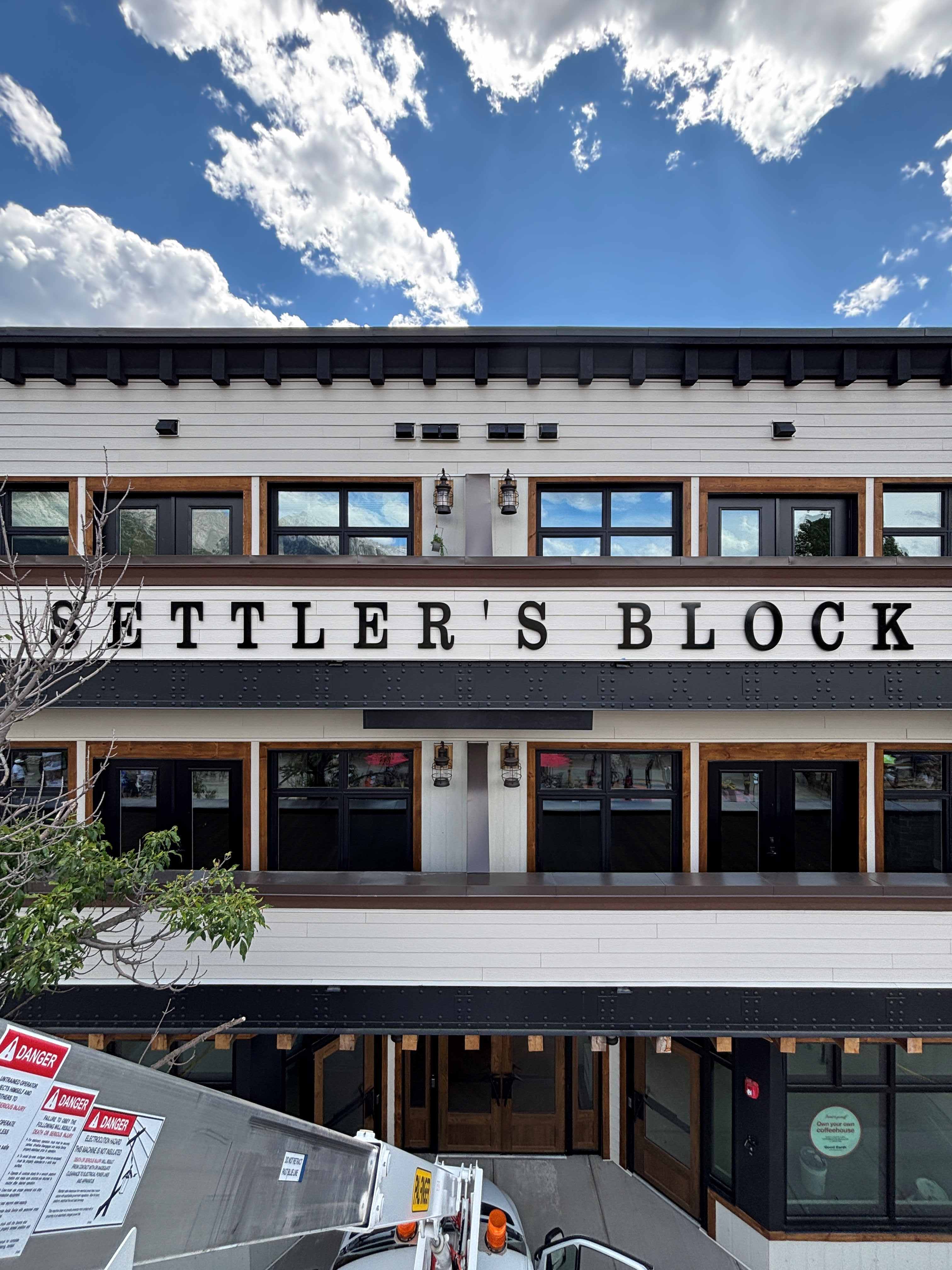 Settler's Block Signage