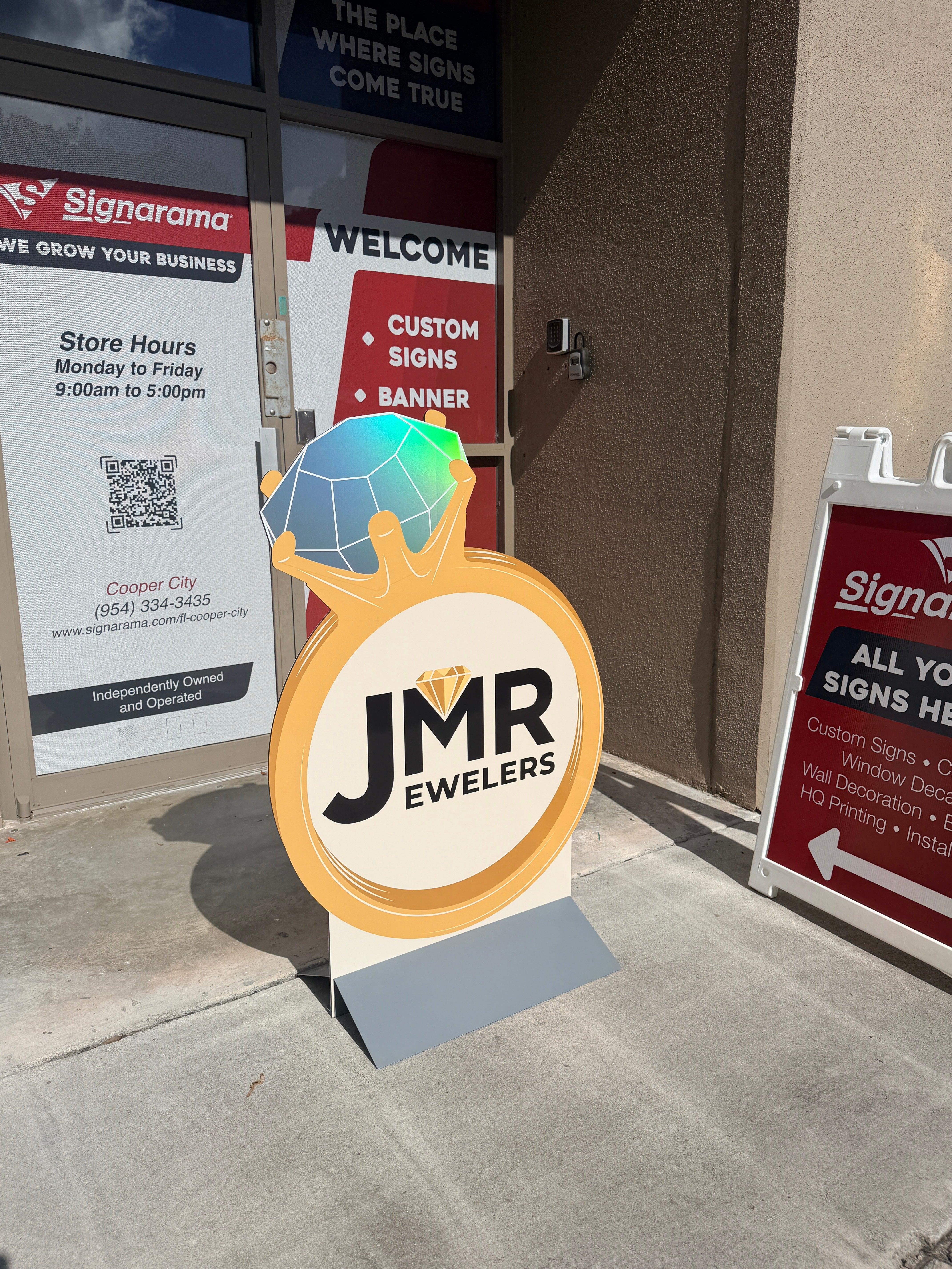 Stand Out with a Custom Shape Sign