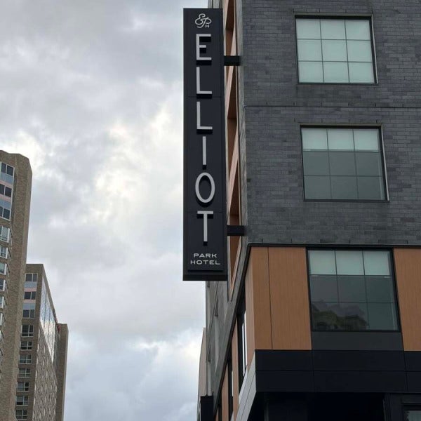 Elliot Park Hotel 5