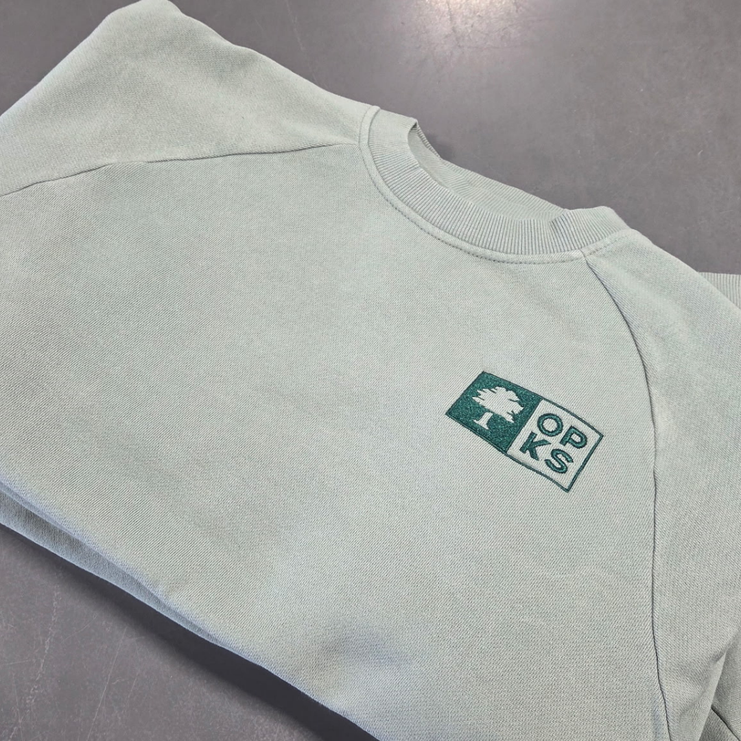 Large-Quantity Custom Apparel Orders Done Right