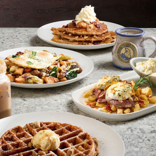Another Broken Egg Cafe Is Serving Up Its Version of Fall