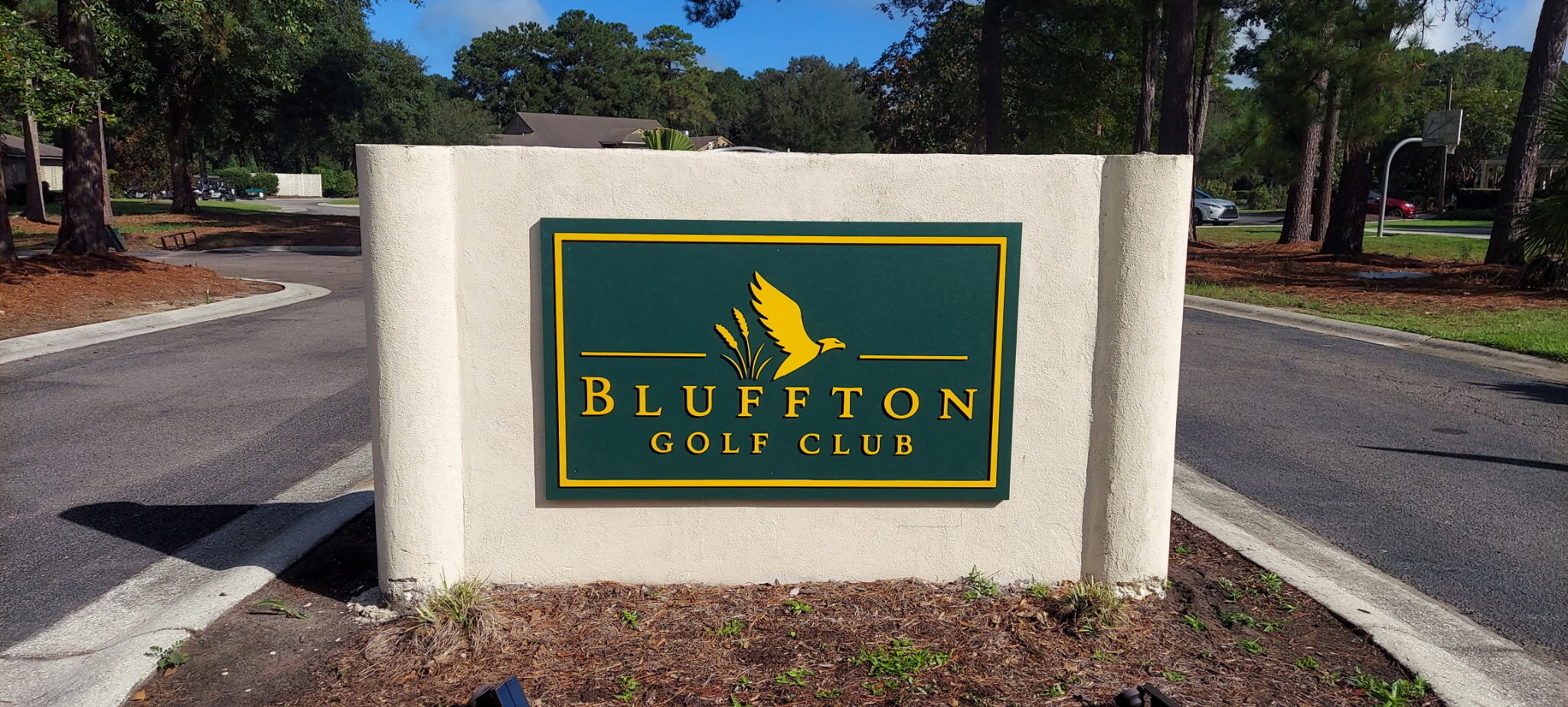 Project Spotlight: Custom Golf Course Signage and Installation for the NEW Bluffton Golf Club