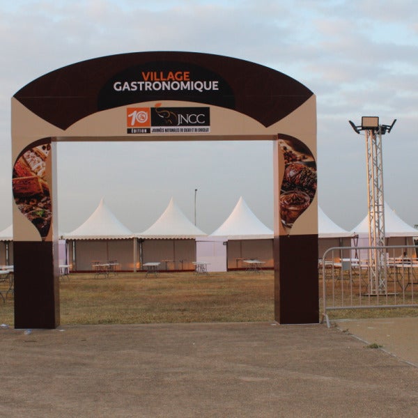 Signalétique Arche d'entrée– habillage personnalisé vynil imprimé- JNCC 2026- Signarama Abidjan Cocody