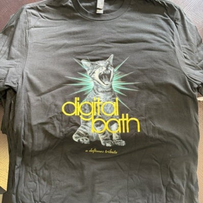 https://cdn.gorilladash.com/images/media/22239675/fully-promoted-usa-cat-shirt-square-6a9f1c95dcee3.jpg?auto=webp&crop=1%3A1%2Csmart&width=400