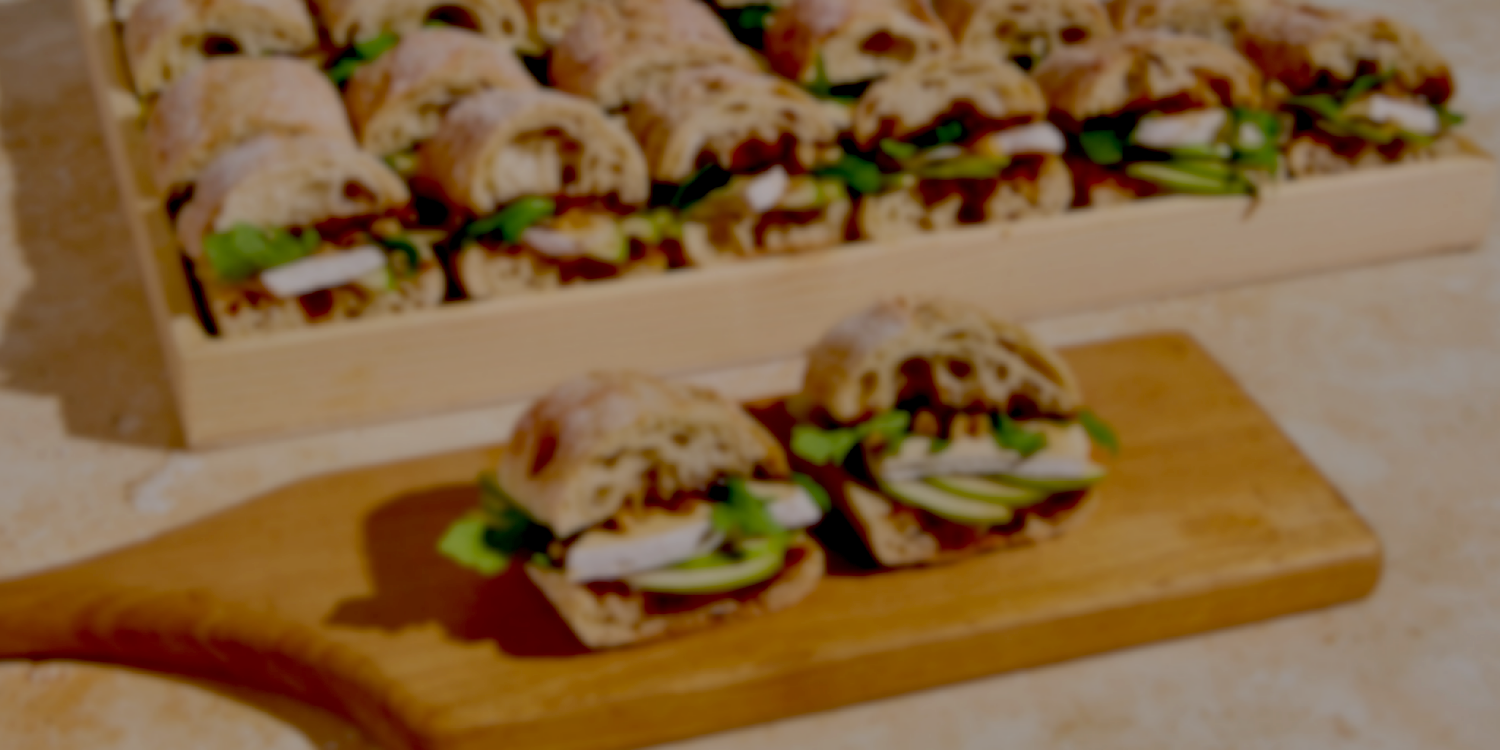 NEW Sandwich Trays