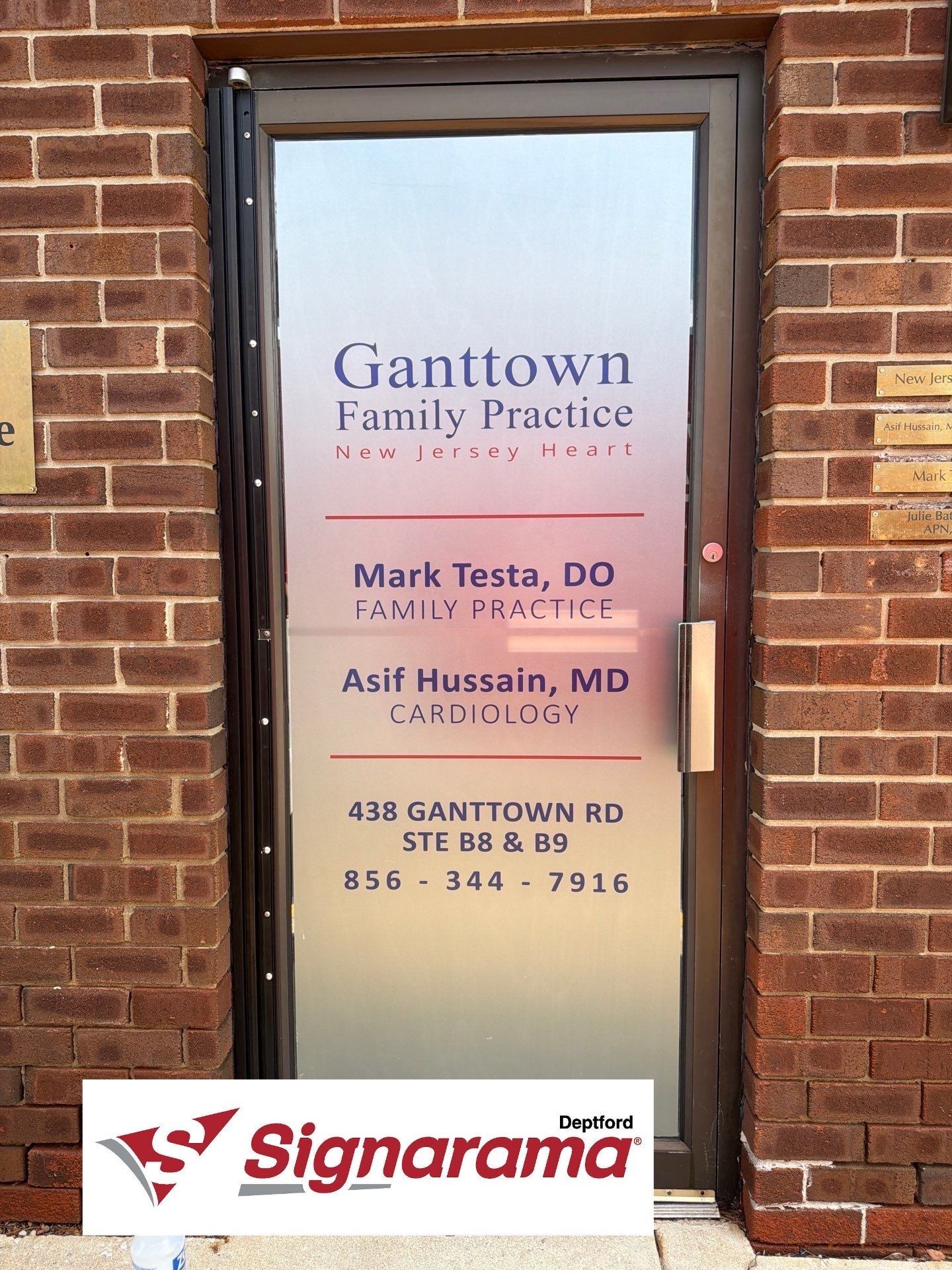 Door Graphics in Sewell