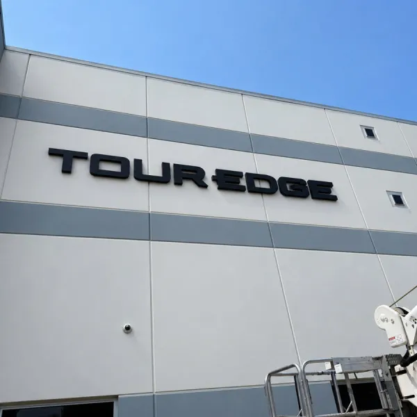 Tour Edge