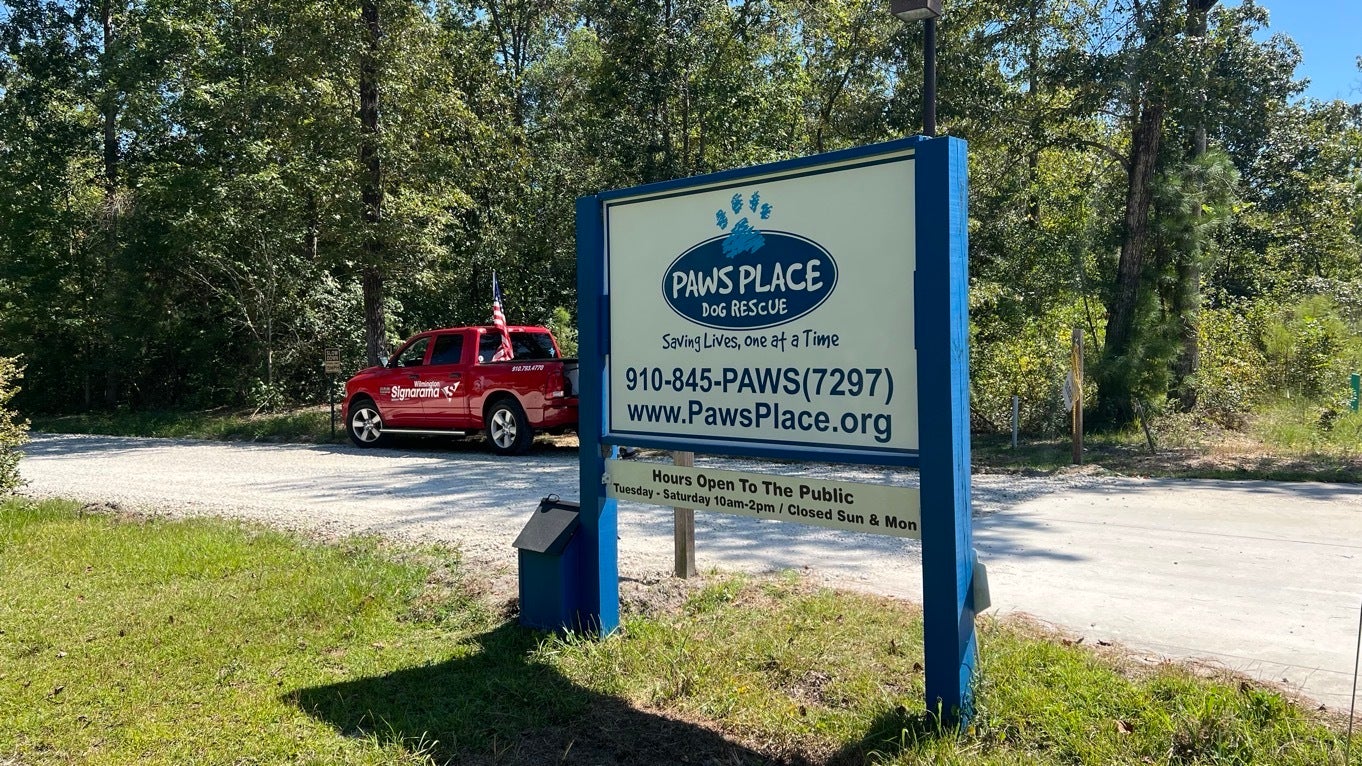 ACM Post & Panel Sign for Paws Place Dog Rescue!