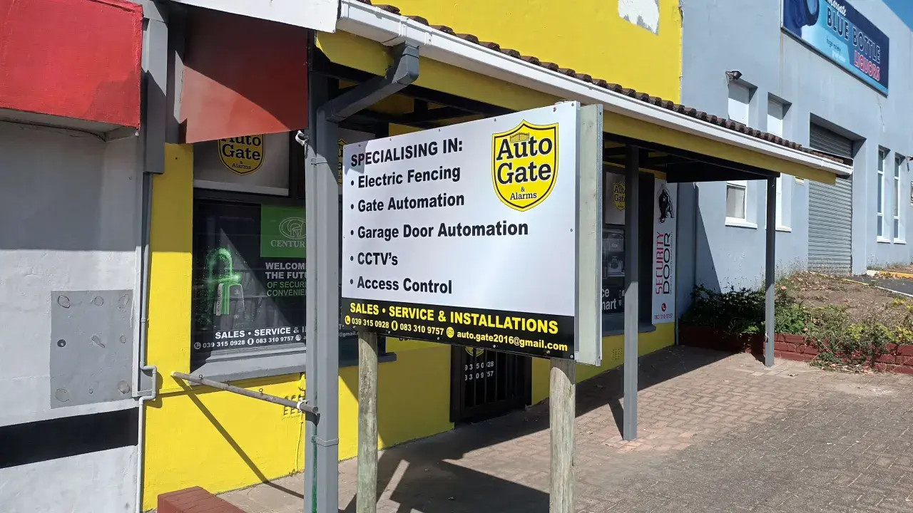 See how Auto Gate uses bold storefront branding and clear service signage to make its business visible, understandable and memorable.