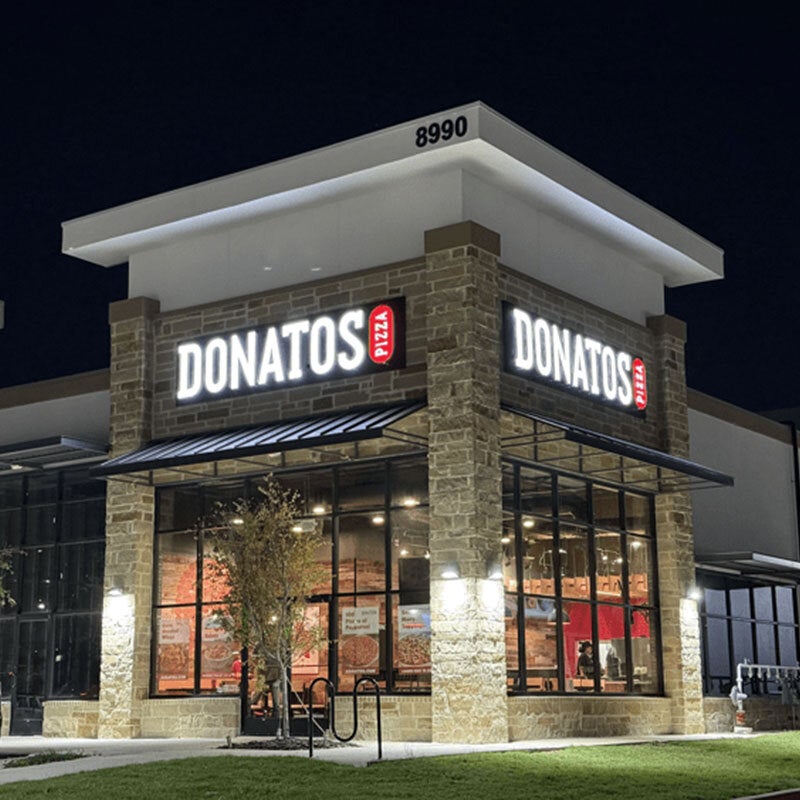 Donatos Pizza’s Texas Conquest: More Than Just Dough Donatos Pizza’s Texas Conquest: More Than Just Dough