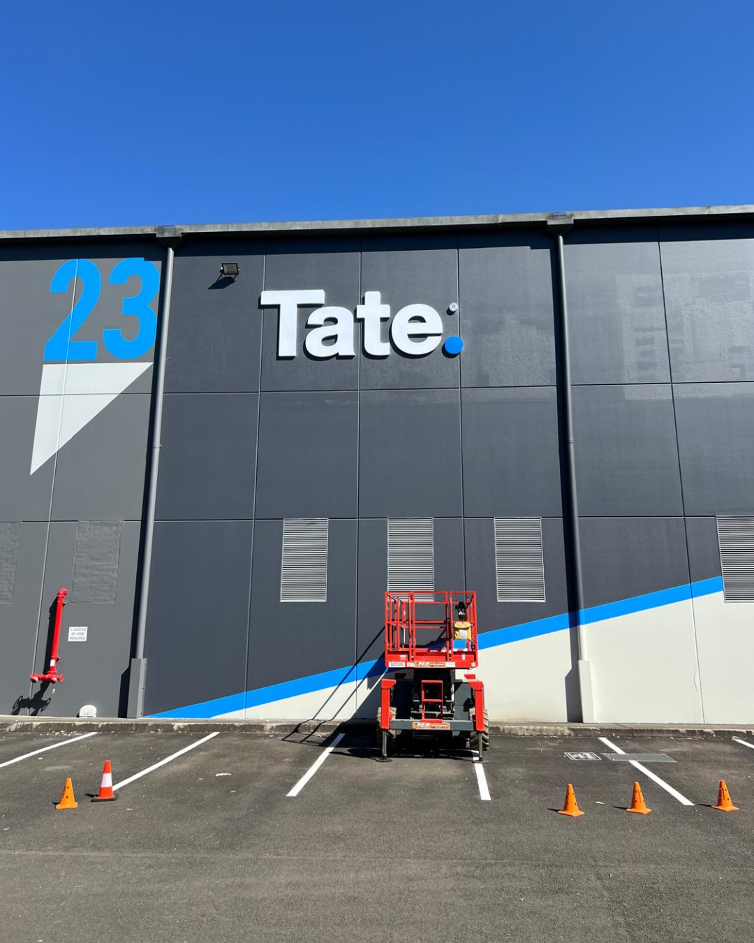 A Big Signage Fit-Out for Tate’s New Eastern Creek Location