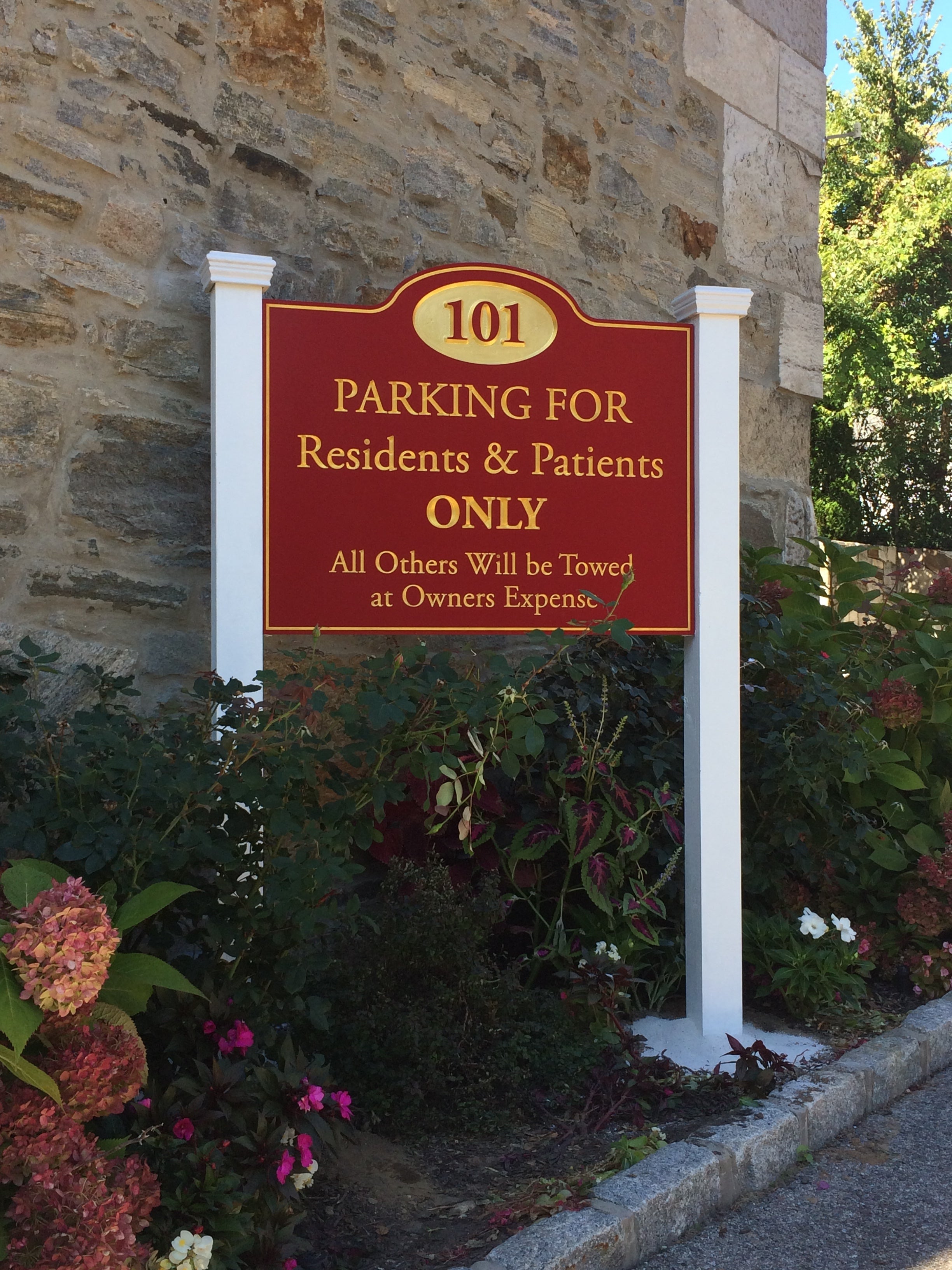 Custom Post & Panel Parking Sign for Dr. Petronella in Tuckahoe, NY