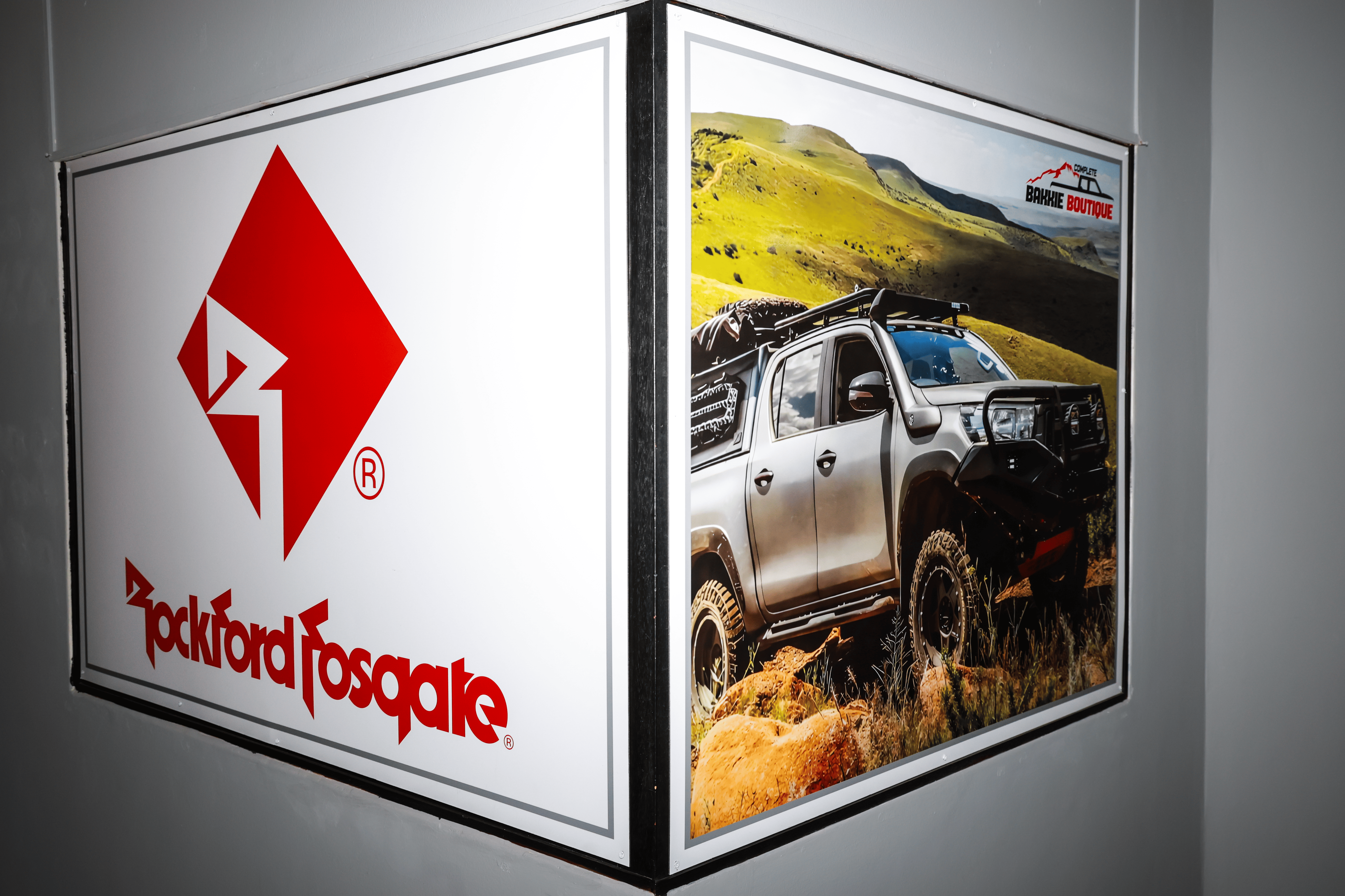 INDOOR SIGNAGE THAT SPEAKS QUALITY!