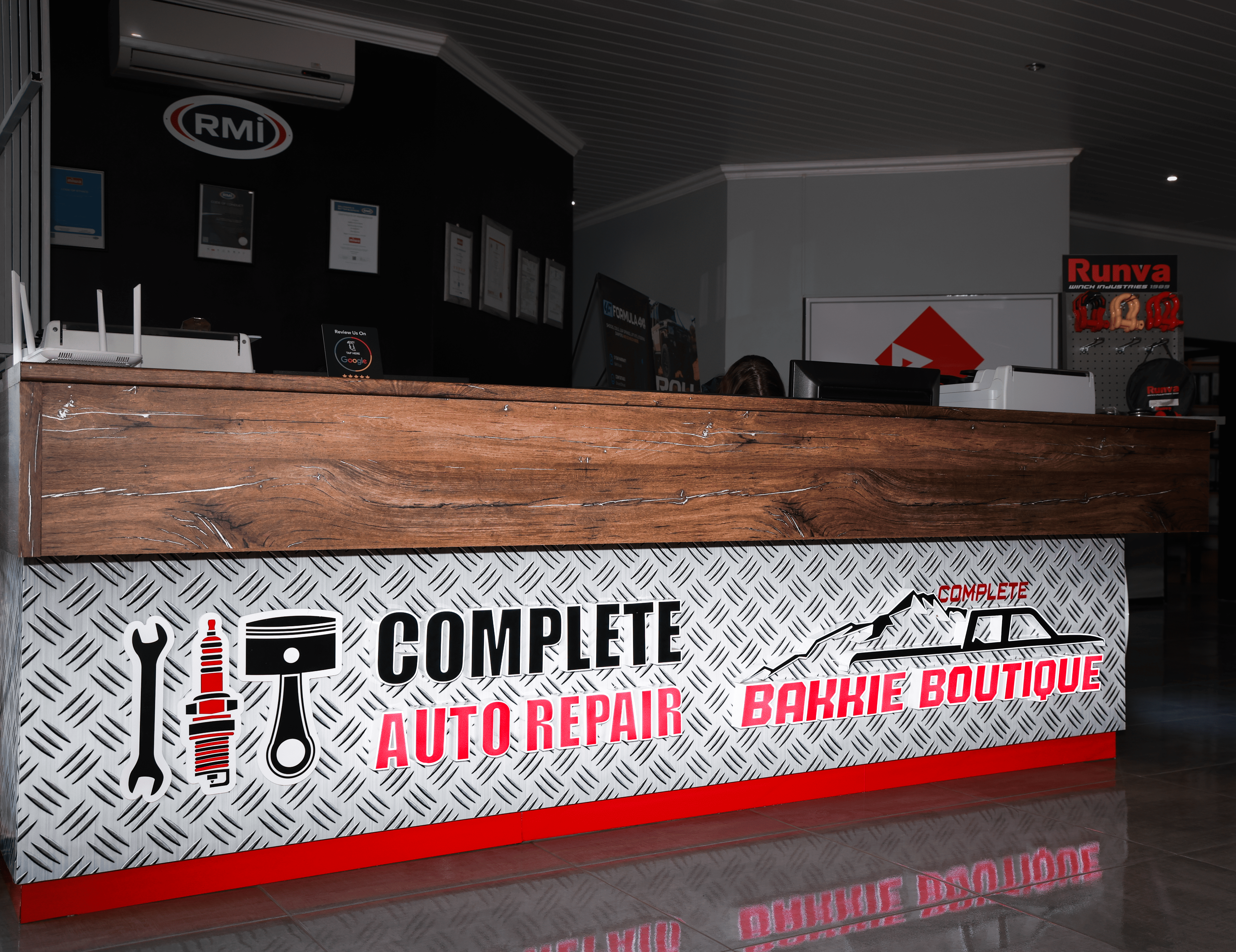 INDOOR SIGNAGE THAT SPEAKS QUALITY!
