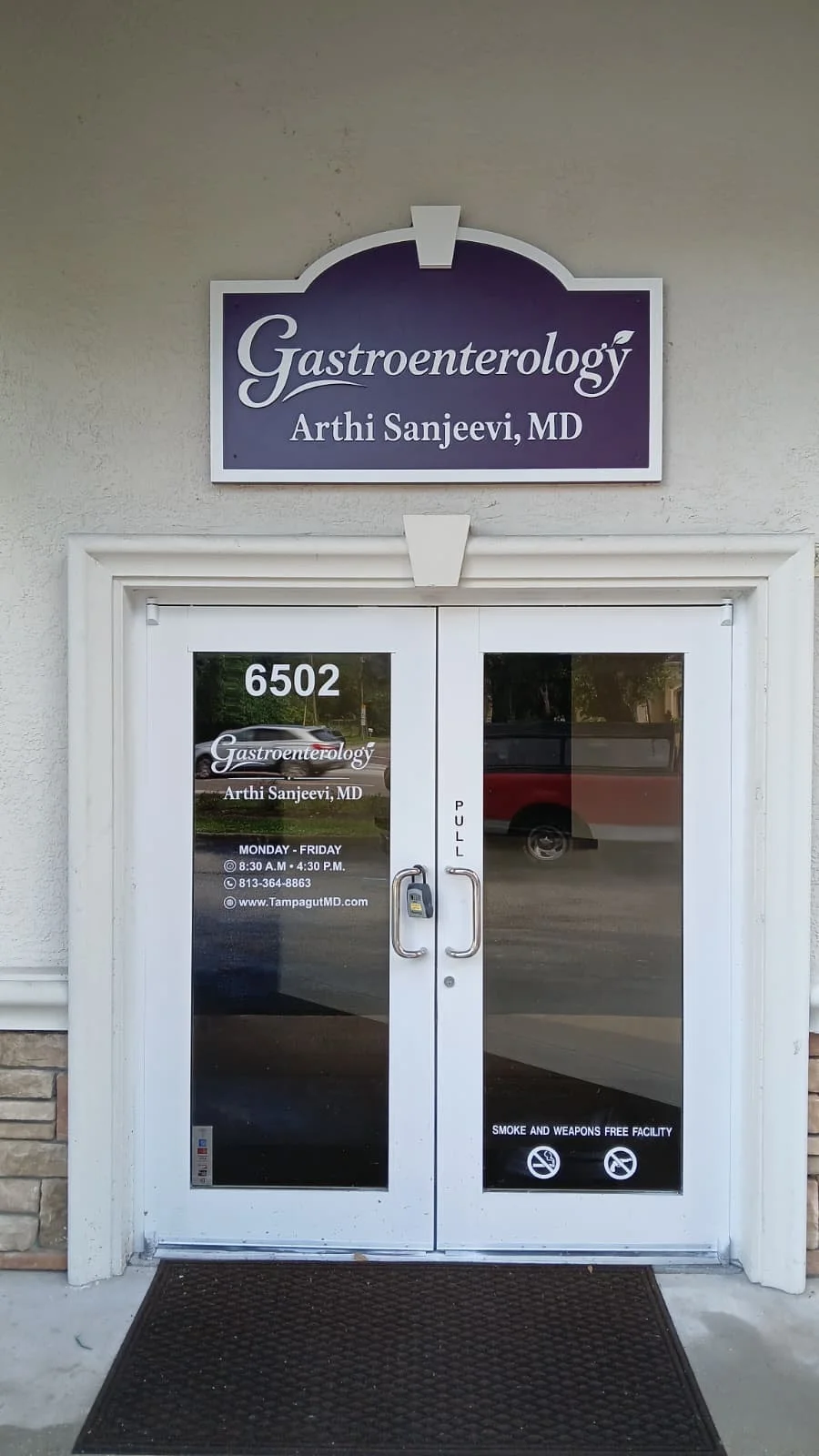 Sign Fabricators