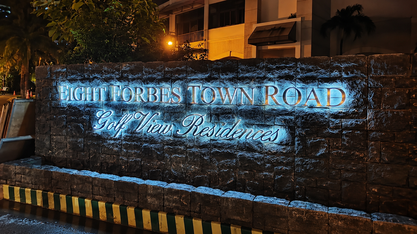 Outdoor Signs