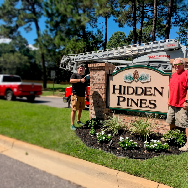 Monument Signs: Make a Strong First Impression for Your Destin Business