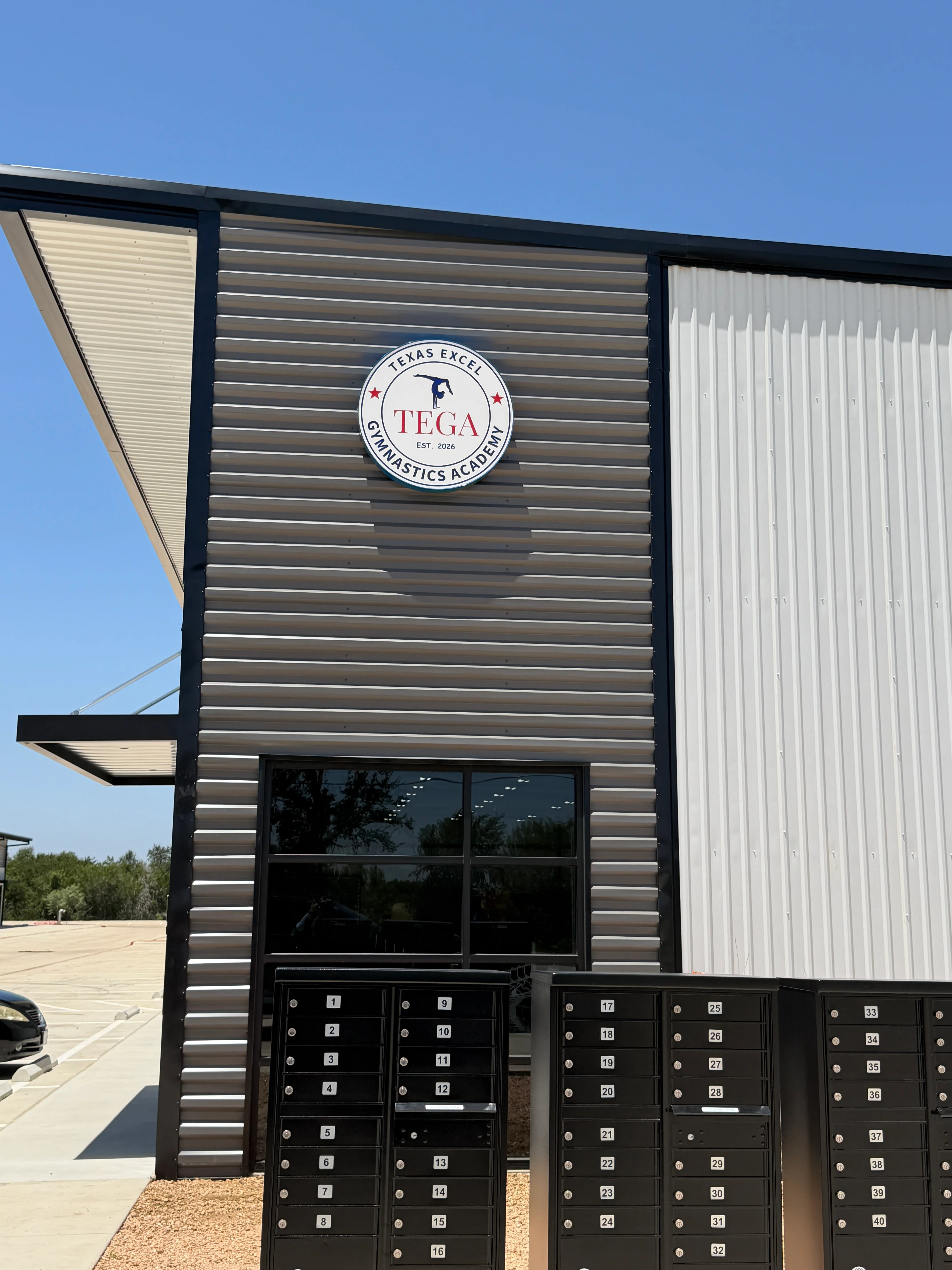 Sign Fabricators