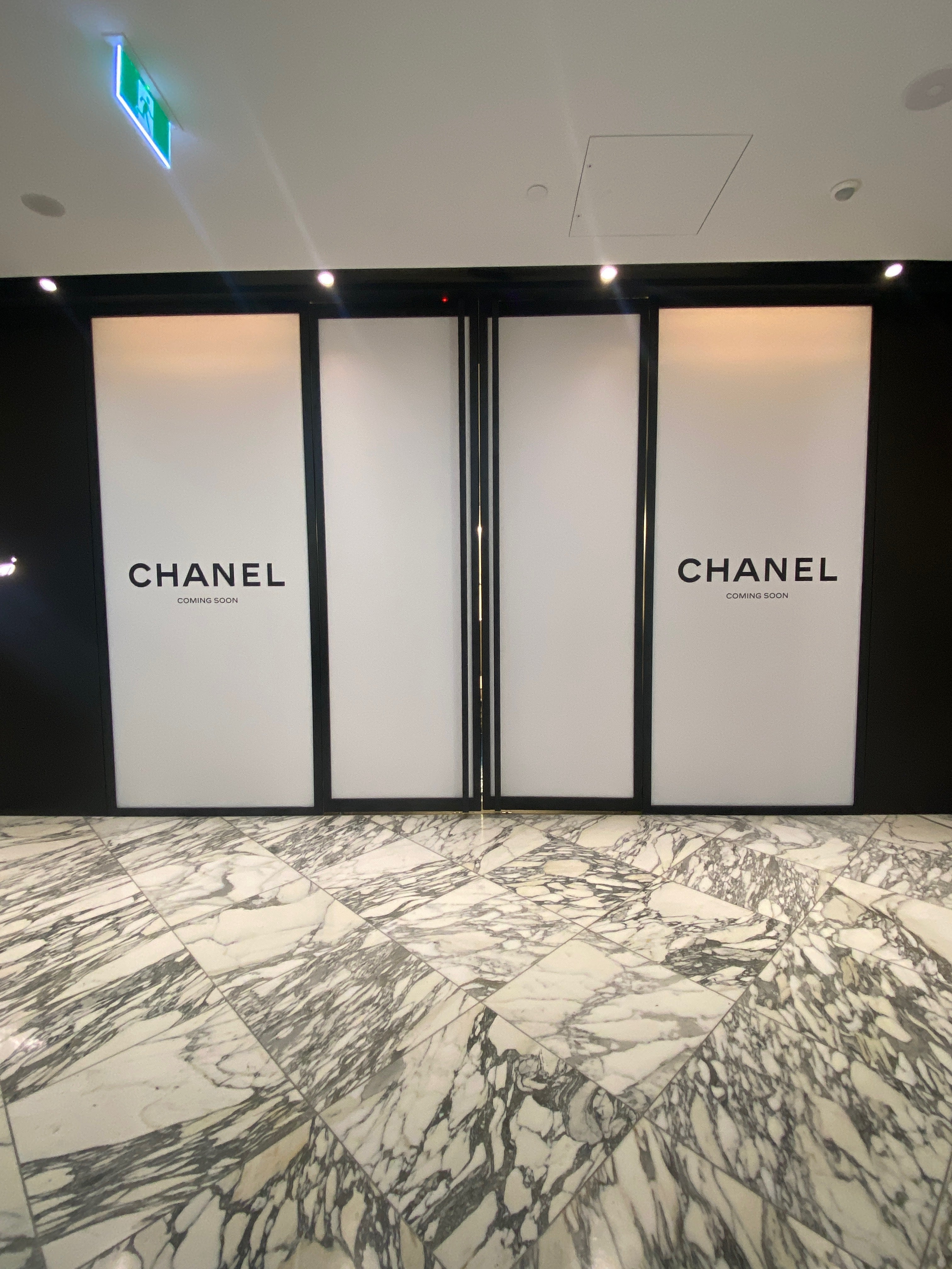 A Statement in Simplicity | Premium Window Graphics