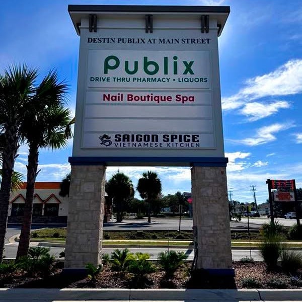 Pylon Signs: Help Your Business Stand Out From the Road